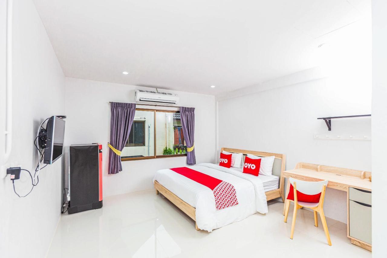 Oyo 435 Frame Residence Phuket Kültér fotó
